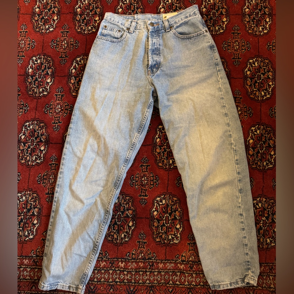 Eddie Bauer’s Light Blue Straight Vintage Mom Jeans, cotton